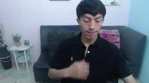 Snapshot of noah_peet chatting on 7, 11, 2025 Noah online show from 7, 11, 2025