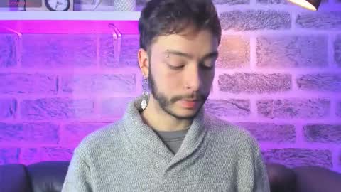    online show from 18, 11, 2025