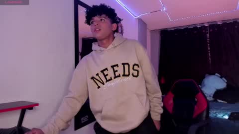 noah_smith04 online show from 15, 9, 2025