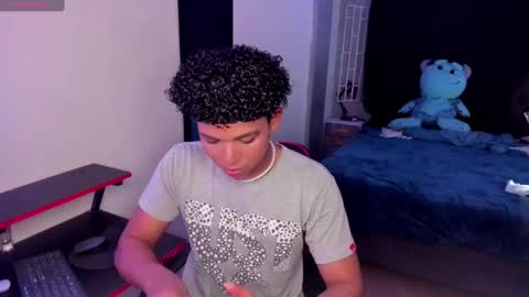 noah_smith04 online show from 24, 9, 2025