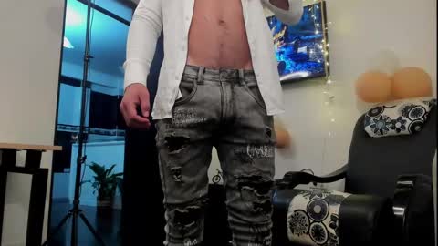 Snapshot of noahbrawn chatting on 13, 12, 2024 LIAM- noah online show from 13, 12, 2024