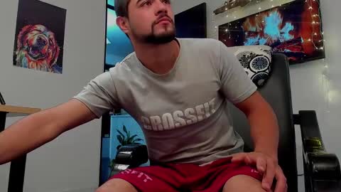 Snapshot of noahbrawn chatting on 4, 1, 2025 LIAM- noah online show from 4, 1, 2025