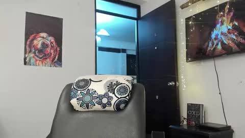 Snapshot of noahbrawn chatting on 7, 1, 2025 LIAM- noah online show from 7, 1, 2025