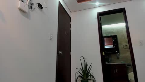 Snapshot of noahbrawn chatting on 9, 9, 2025 LIAM- noah online show from 9, 9, 2025