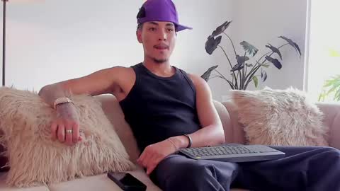 noahdaviss online show from 12, 5, 2026