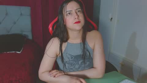 Snapshot of noamartin_ chatting on 22, 9, 2025 Noamartin online show from 22, 9, 2025