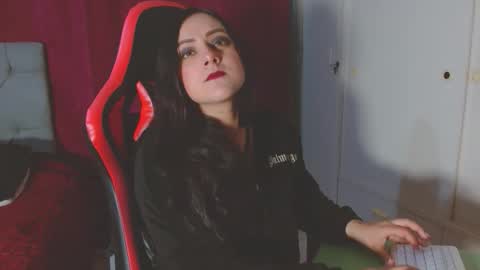 Snapshot of noamartin_ chatting on 2, 12, 2025 Noamartin online show from 2, 12, 2025