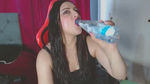 Snapshot of noamartin_ chatting on 3, 12, 2025 Noamartin online show from 3, 12, 2025