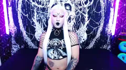 Snapshot of noamy_666 chatting on 21, 5, 2026 caroline online show from 21, 5, 2026