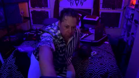 Snapshot of nodak808 chatting on 10, 11, 2025 Jonny Coxman online show from 10, 11, 2025