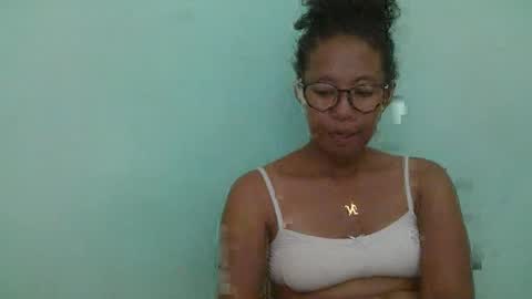 noellah online show from 5, 3, 2025