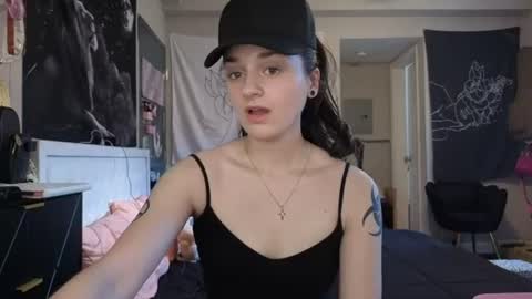 Snapshot of noelle1229 chatting on 12, 6, 2026 Noelle online show from 12, 6, 2026