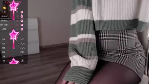 Snapshot of noelleneptune chatting on 15, 9, 2025 noelleneptune online show from 15, 9, 2025