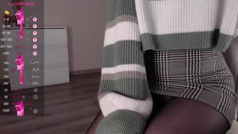 Snapshot of noelleneptune chatting on 16, 11, 2025 noelleneptune online show from 16, 11, 2025