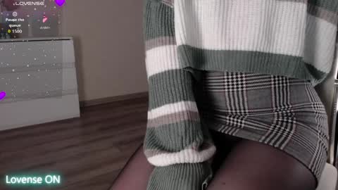 noelleneptune online show from 31, 3, 2026