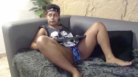 Snapshot of noha__scott chatting on 2, 3, 2026 noha online show from 2, 3, 2026