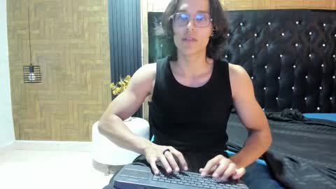 Snapshot of noha_castellano chatting on 27, 2, 2026 online show from 27, 2, 2026