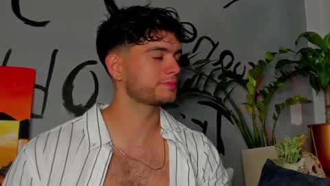 Snapshot of noha_miler chatting on 4, 3, 2025 kevin online show from 4, 3, 2025