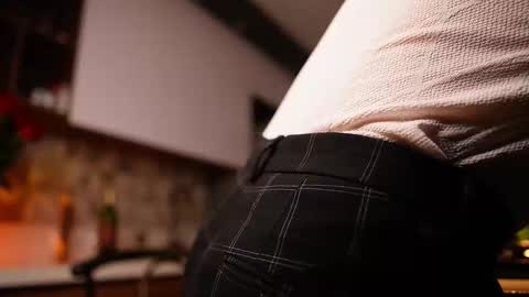 Snapshot of noha_miler chatting on 21, 9, 2025 kevin online show from 21, 9, 2025