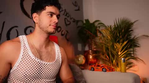 Snapshot of noha_miler chatting on 21, 9, 2025 kevin online show from 21, 9, 2025