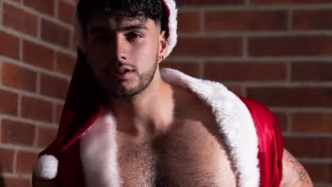 Snapshot of noha_miler chatting on 15, 12, 2025 kevin online show from 15, 12, 2025