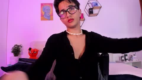 Snapshot of noha_natan chatting on 2, 10, 2025 noha_natan online show from 2, 10, 2025