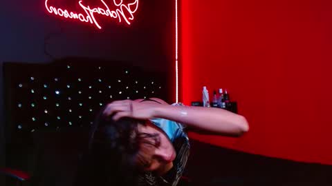 Snapshot of noha_thomson chatting on 14, 11, 2025 Noha Thomson online show from 14, 11, 2025