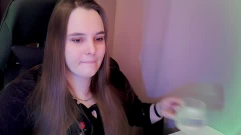 noir_ember_ online show from 16, 3, 2026