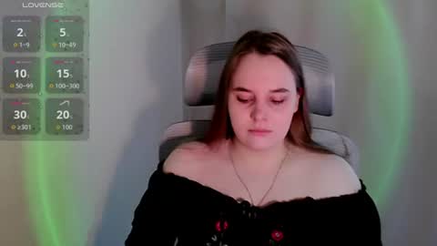 noir_ember_ online show from 19, 6, 2026