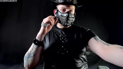 Snapshot of noir_warden chatting on 18, 2, 2026 Noir online show from 18, 2, 2026