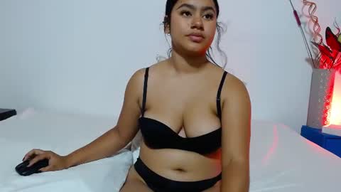 Noira Vale online show from 12, 6, 2026
