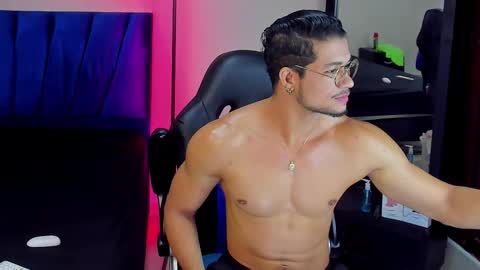 Im Nolan  online show from 17, 3, 2026