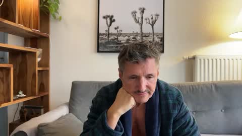 Snapshot of nolo34 chatting on 16, 12, 2025 nolo34 online show from 16, 12, 2025