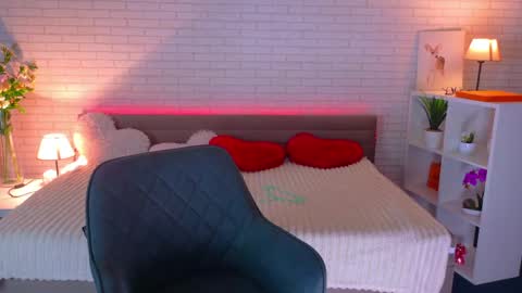 Nova online show from 26, 4, 2026