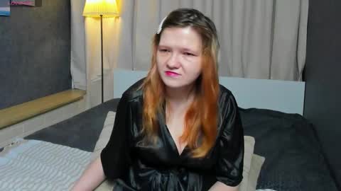 Snapshot of nora_lovvv chatting on 11, 10, 2025 Nora online show from 11, 10, 2025