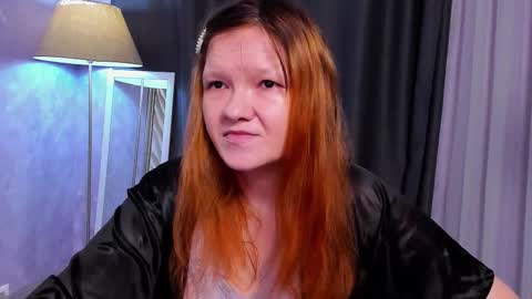 Snapshot of nora_lovvv chatting on 4, 11, 2025 Nora online show from 4, 11, 2025