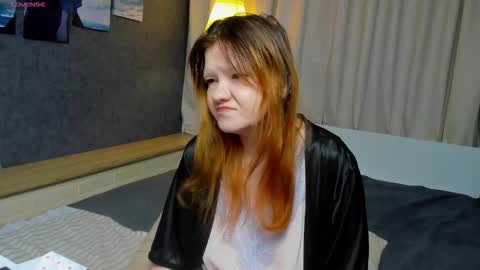 Snapshot of nora_lovvv chatting on 23, 11, 2025 Nora online show from 23, 11, 2025