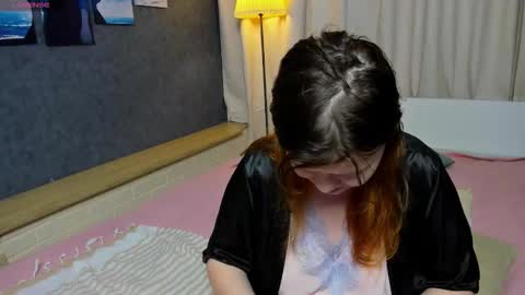 Snapshot of nora_lovvv chatting on 29, 11, 2025 Nora online show from 29, 11, 2025