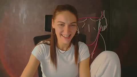 Nora online show from 25, 9, 2025