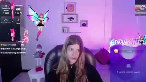 Snapshot of nora_vennucci chatting on 12, 12, 2024 Nora online show from 12, 12, 2024