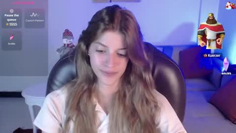 Snapshot of nora_vennucci chatting on 20, 12, 2024 Nora online show from 20, 12, 2024