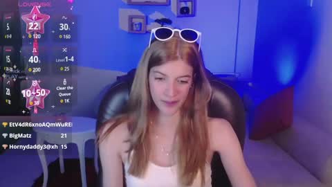 Snapshot of nora_vennucci chatting on 7, 1, 2025 Nora online show from 7, 1, 2025