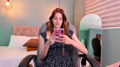 Snapshot of nora_vennucci chatting on 12, 9, 2025 Nora online show from 12, 9, 2025