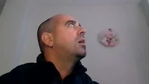 NORMALITO online show from 4, 2, 2026