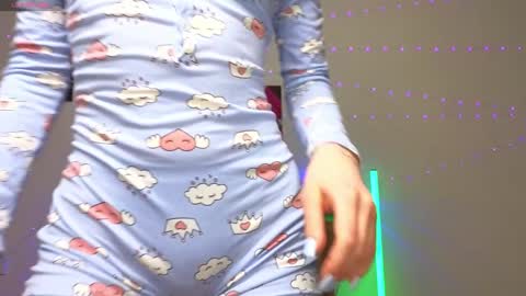 Snapshot of not_yourtoy chatting on 16, 1, 2025 Hello My name is Helene NTMU Finger up if u like what u see online show from 16, 1, 2025