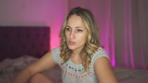 Snapshot of notamericanpie23 chatting on 1, 2, 2025 Tina online show from 1, 2, 2025