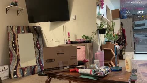 NotUrBabyMoms online show from 31, 1, 2025