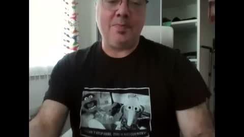 sweet bear online show from 14, 2, 2025