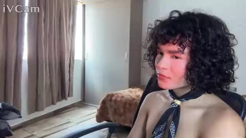 Snapshot of nova740338 chatting on 9, 11, 2025 Nova online show from 9, 11, 2025