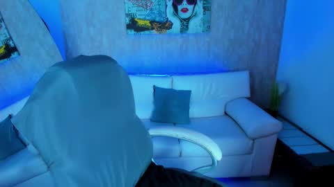 Snapshot of nova_sex1 chatting on 7, 11, 2025 nova online show from 7, 11, 2025